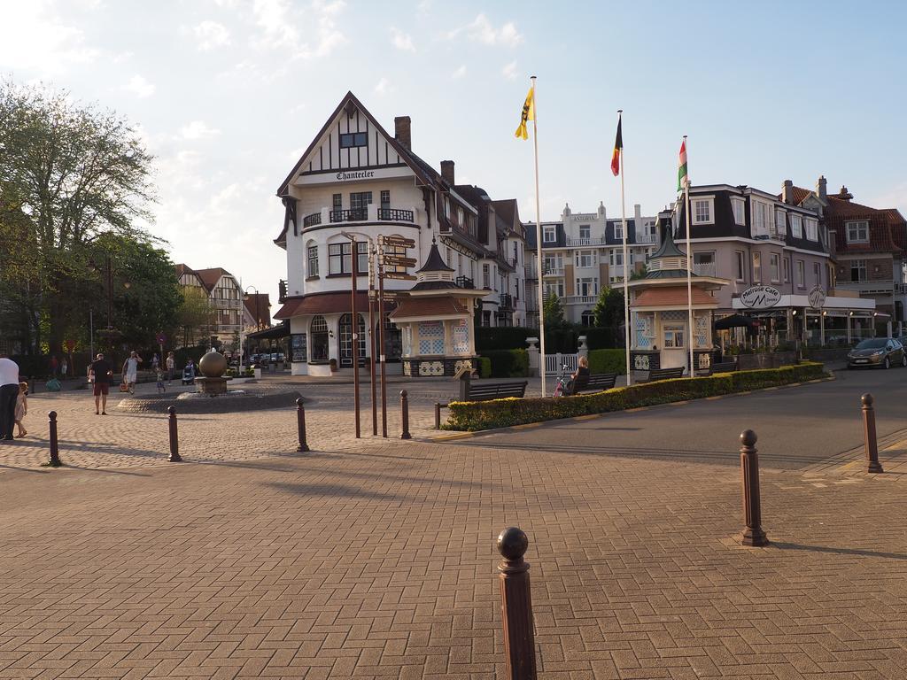 Appartement Sur La Digue - De Haan - Le Coq - Silver Beach D2 Exterior photo