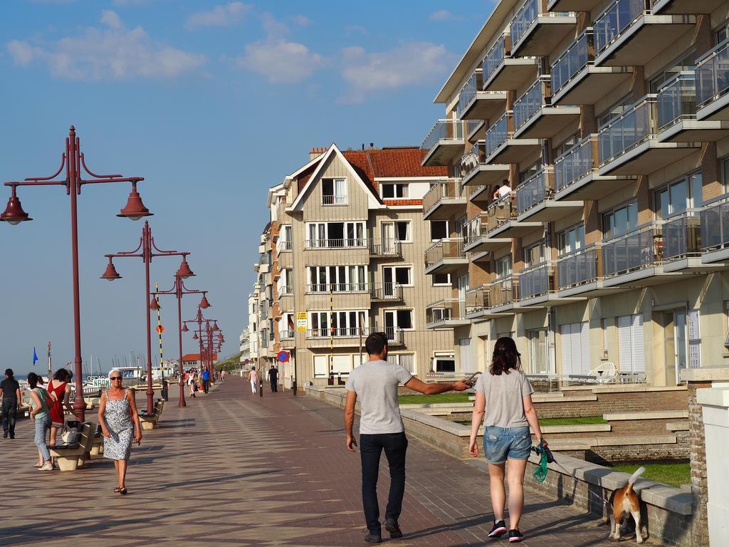 Appartement Sur La Digue - De Haan - Le Coq - Silver Beach D2 Exterior photo