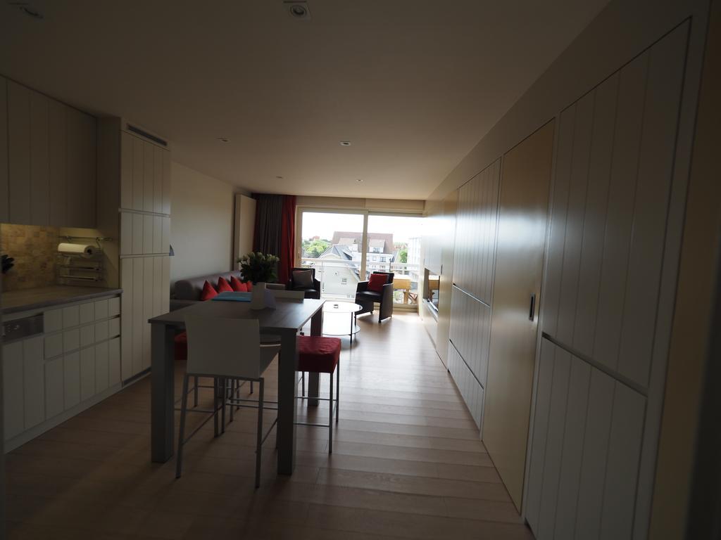Appartement Sur La Digue - De Haan - Le Coq - Silver Beach D2 Exterior photo